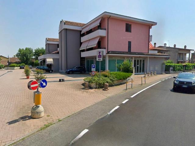 Ufficio in affitto a San Rocco Al Porto, Lombardia