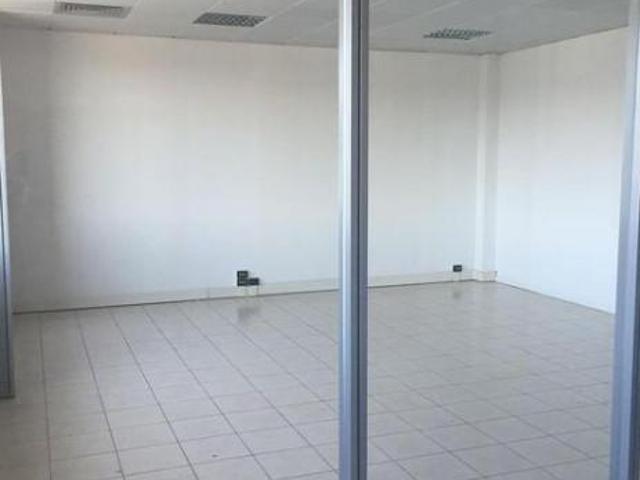 Ufficio in affitto a San Vendemiano, Veneto