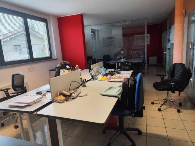 Ufficio in affitto a San Vittore Olona, Lombardia