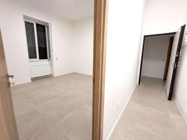 Ufficio in affitto a Sant'anastasia, Campania