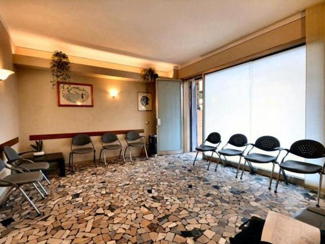 Ufficio in affitto a Bagni Di Lucca Ponte, Toscana