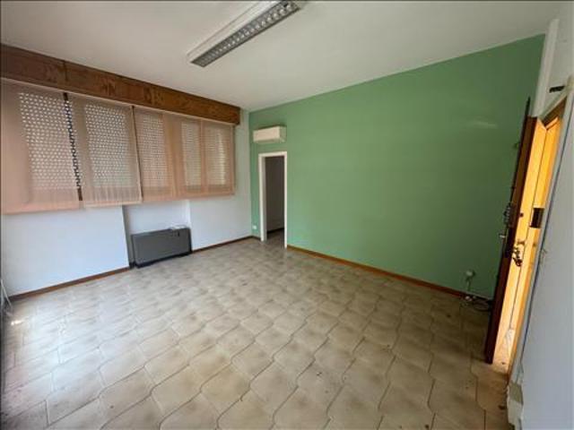 Ufficio in affitto a Unione di comuni Valmarecchia, Santarcangelo Di