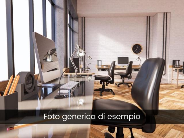 Ufficio in affitto a Santarcangelo Di, Reggio Emilia