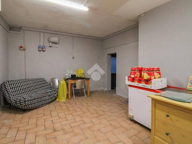 Ufficio in affitto a Unione dei comuni del Distretto Ceramico, Sassuolo