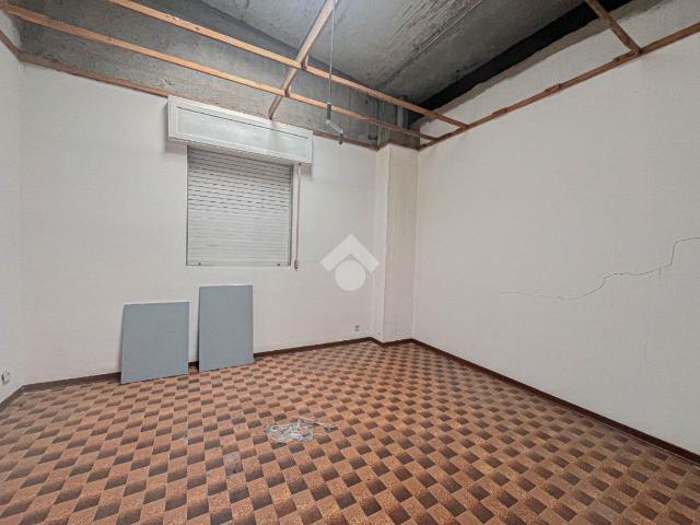 Ufficio in affitto a Unione dei comuni del Distretto Ceramico, Sassuolo