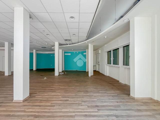 Ufficio in affitto a Unione dei comuni del Distretto Ceramico, Sassuolo