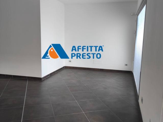 Ufficio in affitto a Savignano Sul Rubicone, Reggio Emilia