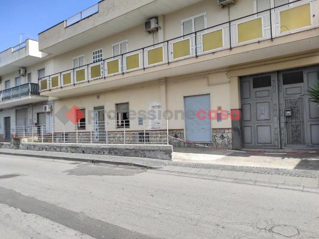 Ufficio in affitto a Scafati, Campania