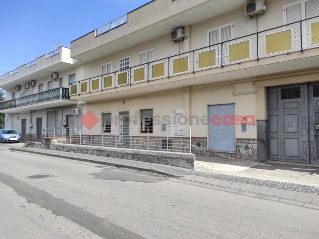 Ufficio in affitto a Scafati, Campania