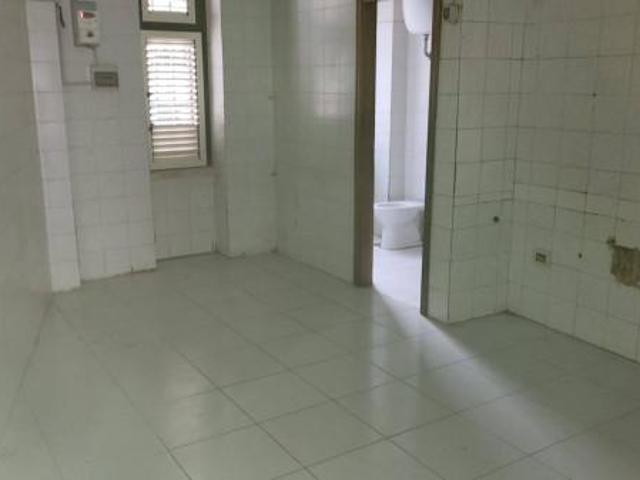 Ufficio in affitto a Scafati, Campania