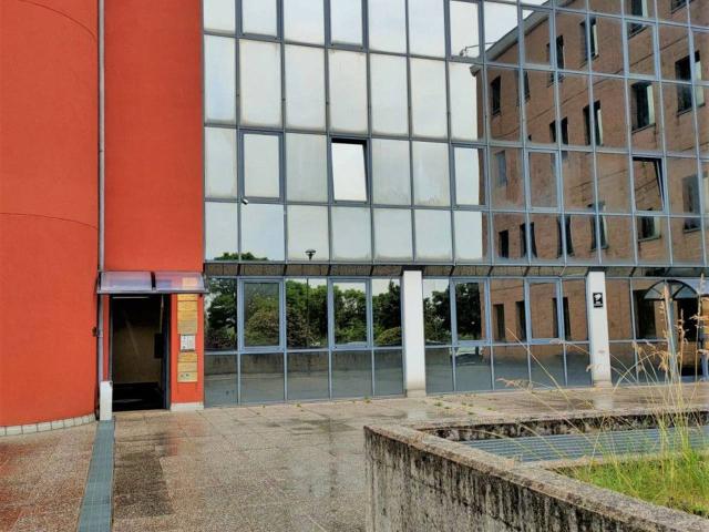 Ufficio in affitto a Zona Industriale Schio, Schio