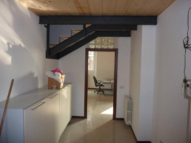 Ufficio in affitto a Novegro, Segrate