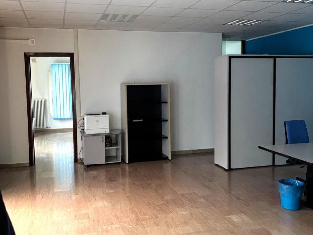Ufficio in affitto a Selvazzano Dentro