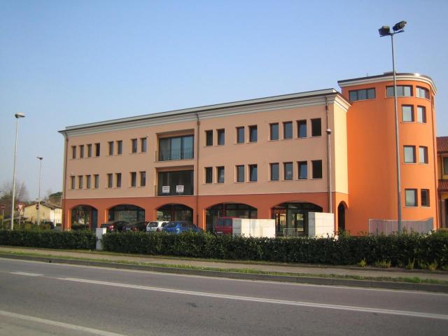 Ufficio in affitto a Selvazzano Dentro, San Domenico