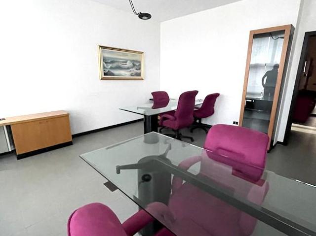 Ufficio in affitto a San Rocco, Seregno