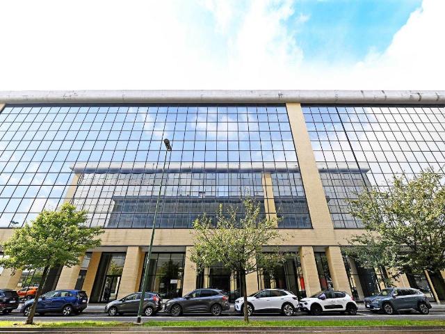 Ufficio in affitto a Zona Omogenea Milano Nord, Sesto San Giovanni