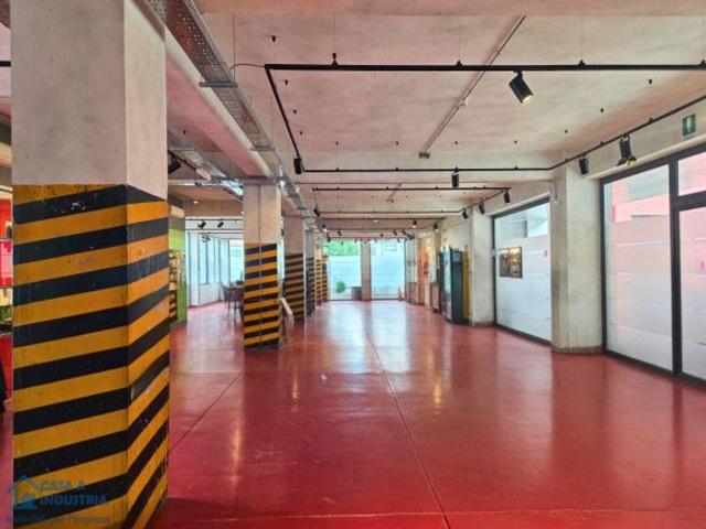 Ufficio in affitto a Zona Omogenea Milano Nord, Sesto San Giovanni