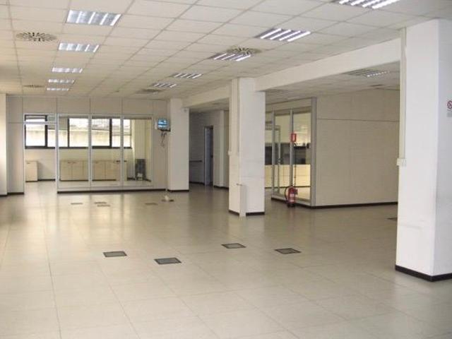 Ufficio in affitto a Zona Omogenea Milano Nord, Sesto San Giovanni