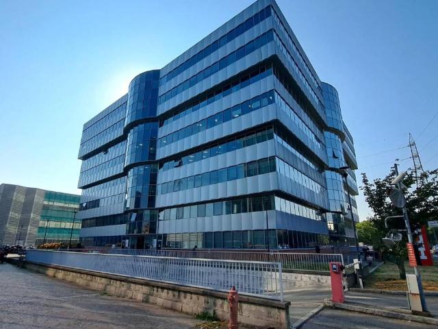 Ufficio in affitto a Zona Omogenea Milano Nord, Sesto San Giovanni