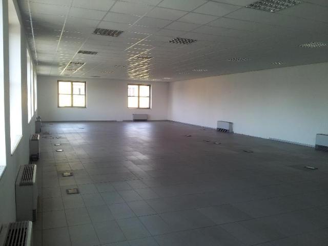 Ufficio in affitto a Settala, Lombardia