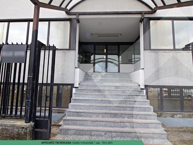 Ufficio in affitto a Villaggio Cavour, Settimo Milanese