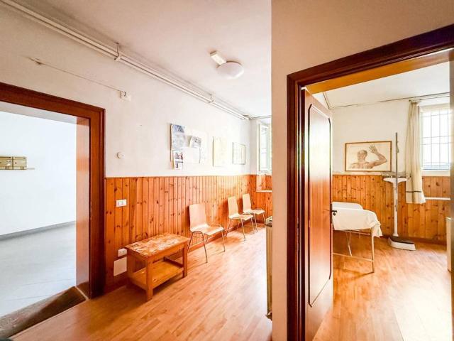 Ufficio in affitto a Soncino, Lombardia