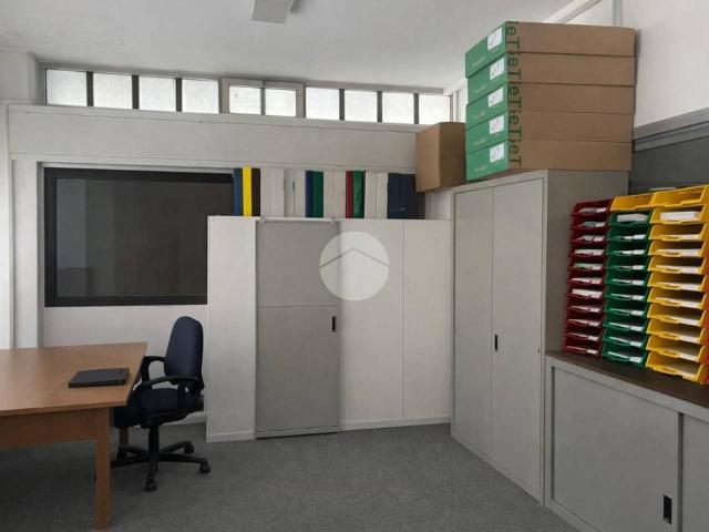 Ufficio in affitto a Stezzano, Bergamo
