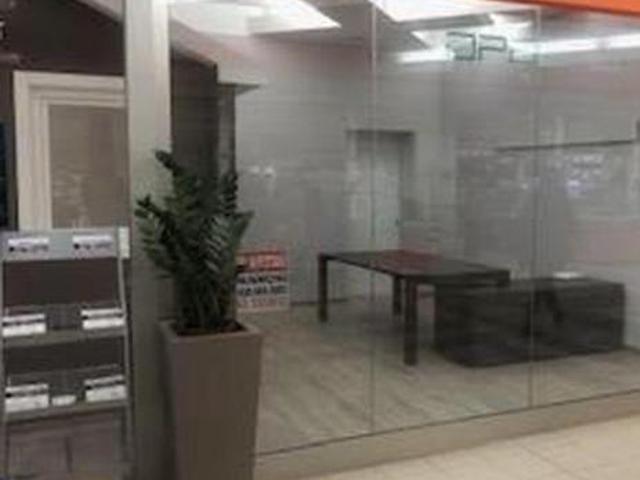 Ufficio in affitto a Susegana, Veneto