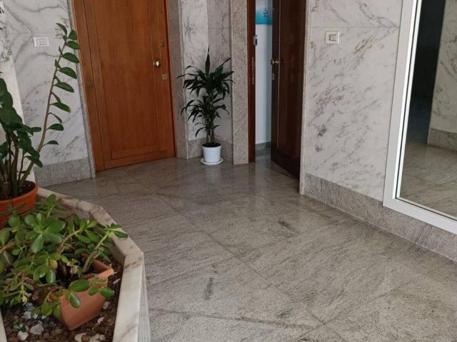 Ufficio in affitto a Puglia, Taranto