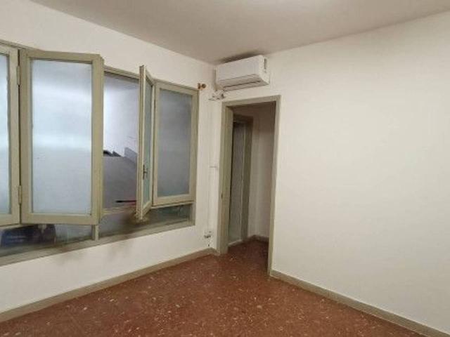 Ufficio in affitto a Colle dell'Oro, Terni