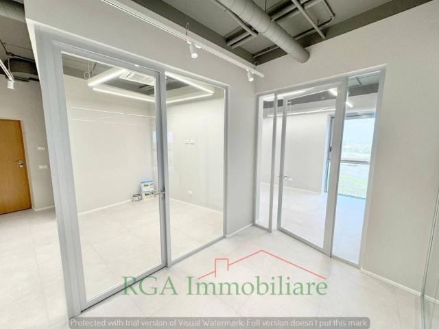 Ufficio in affitto a Terno D'isola, Lombardia