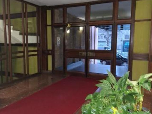 Locale Commerciale in affitto a Circoscrizione 1, Piemonte