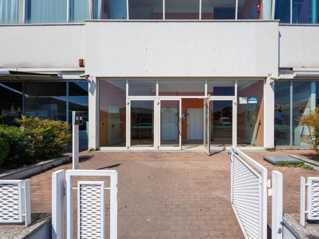 Ufficio in affitto a Circoscrizione 5, Piemonte