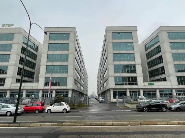 Ufficio in affitto a Circoscrizione 2, Piemonte