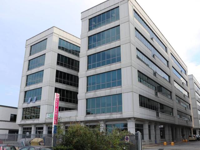 Ufficio in affitto a Circoscrizione 2, Piemonte