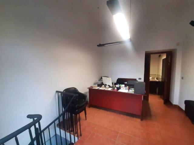 Ufficio in affitto a Circoscrizione 3, Piemonte