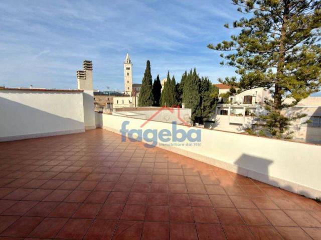 Ufficio in affitto a Puglia, Barletta-andria-trani