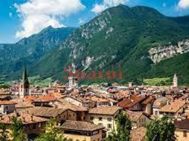 Ufficio in affitto a Territorio Val d'Adige, Trento