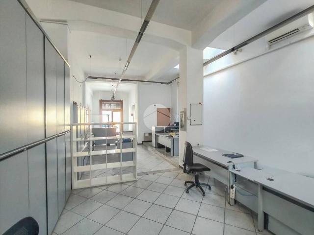 Ufficio in affitto a Treviglio, Lombardia