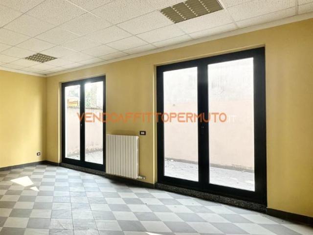 Ufficio in affitto a Treviglio, Lombardia
