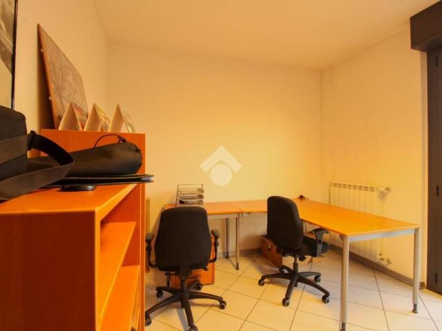 Ufficio in affitto a Roncola, Treviolo