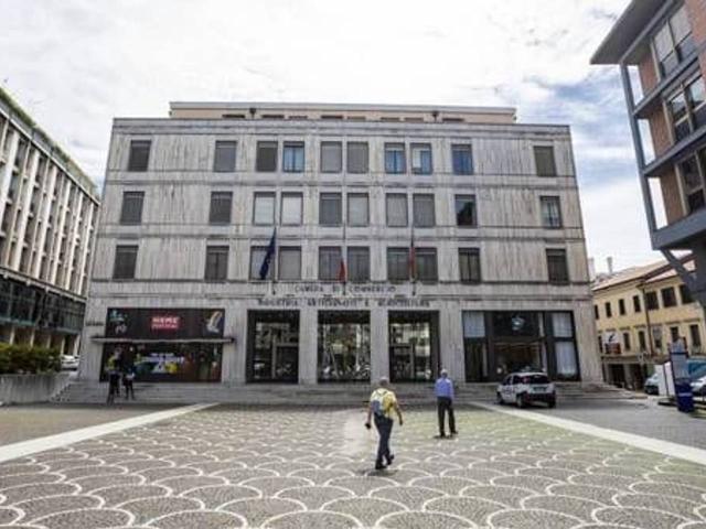 Ufficio in affitto a San Zeno, Treviso