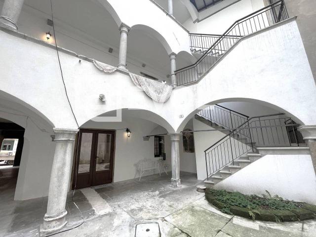 Ufficio in affitto a Borgo Grazzano, Reana Del Roiale