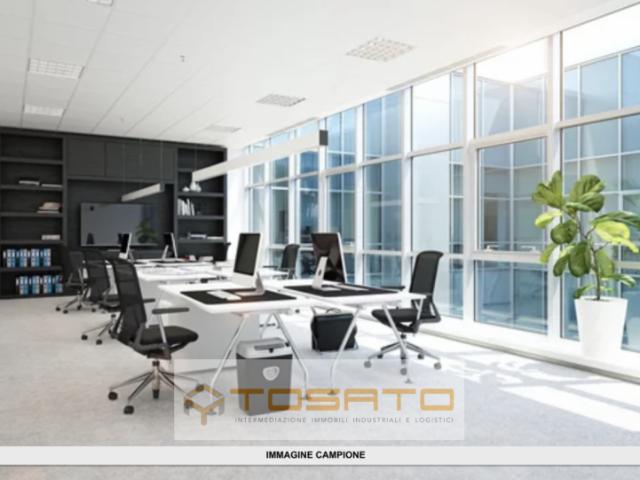 Ufficio in affitto a Brenzone, Veneto