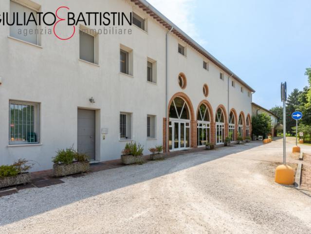 Ufficio in affitto a Vicenza, Veneto
