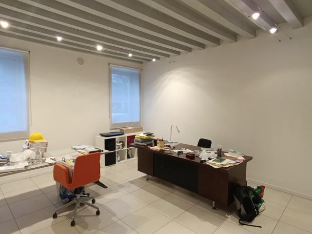 Ufficio in affitto a Vicenza, Veneto