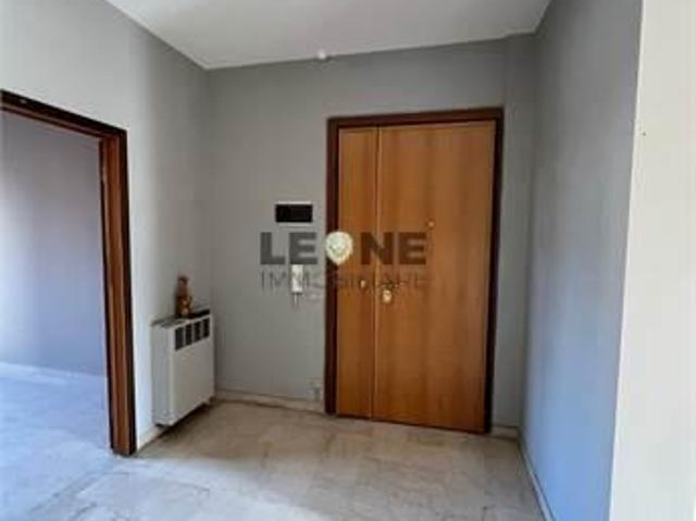 Ufficio in affitto a Unione di comuni Terre di Castelli, Vignola