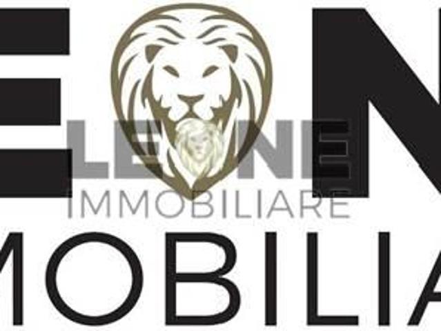 Ufficio in affitto a Unione di comuni Terre di Castelli, Vignola