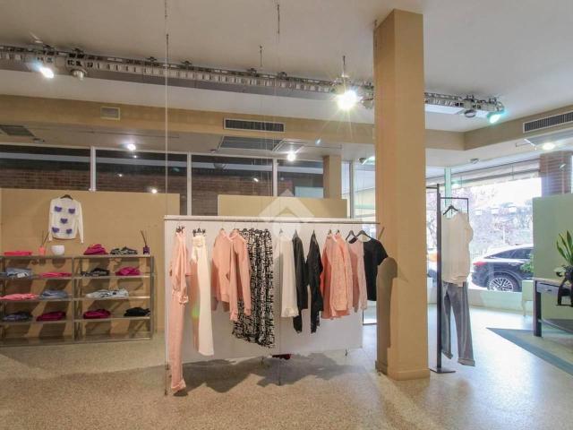 Ufficio in affitto a Unione di comuni Terre di Castelli, Vignola