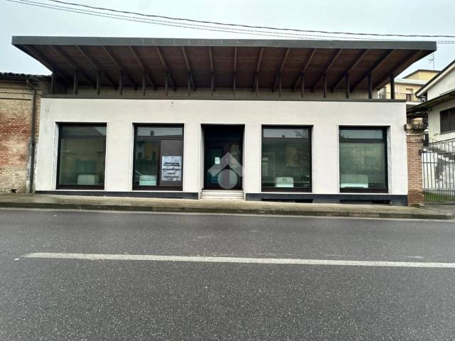 Ufficio in affitto a Piemonte, Alessandria